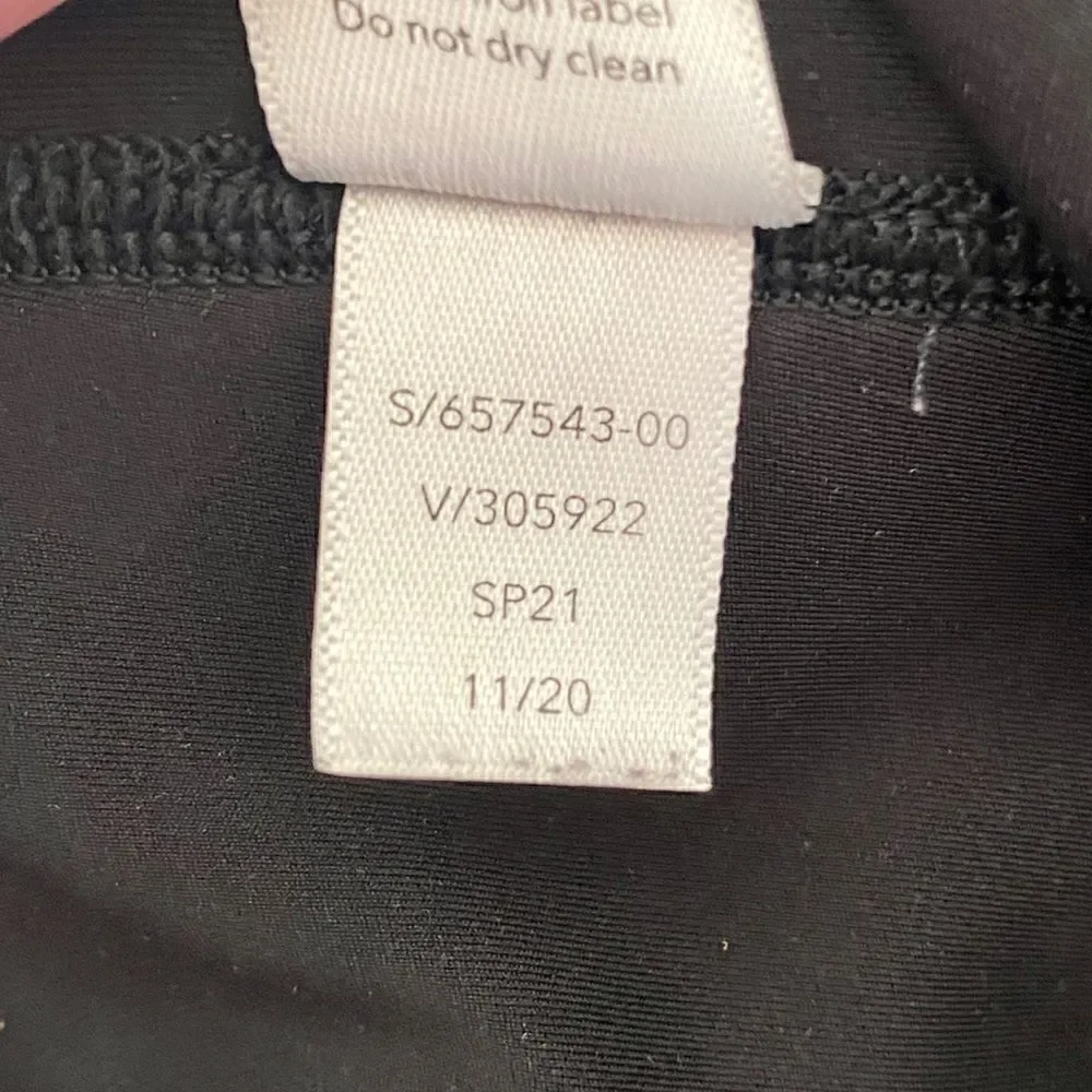 Athleta excellent no
